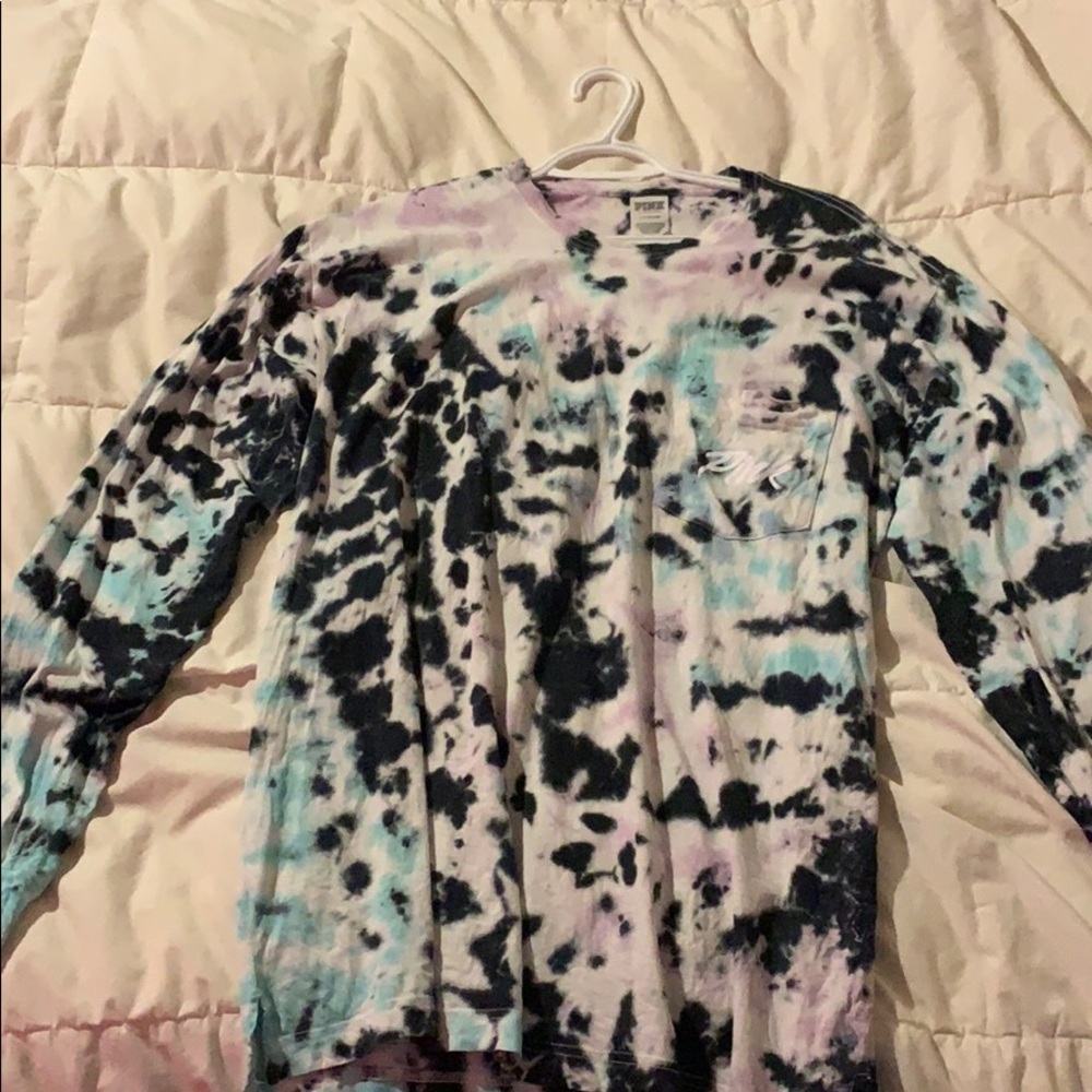 Victoria Secret Pink tye dye tee💙💜